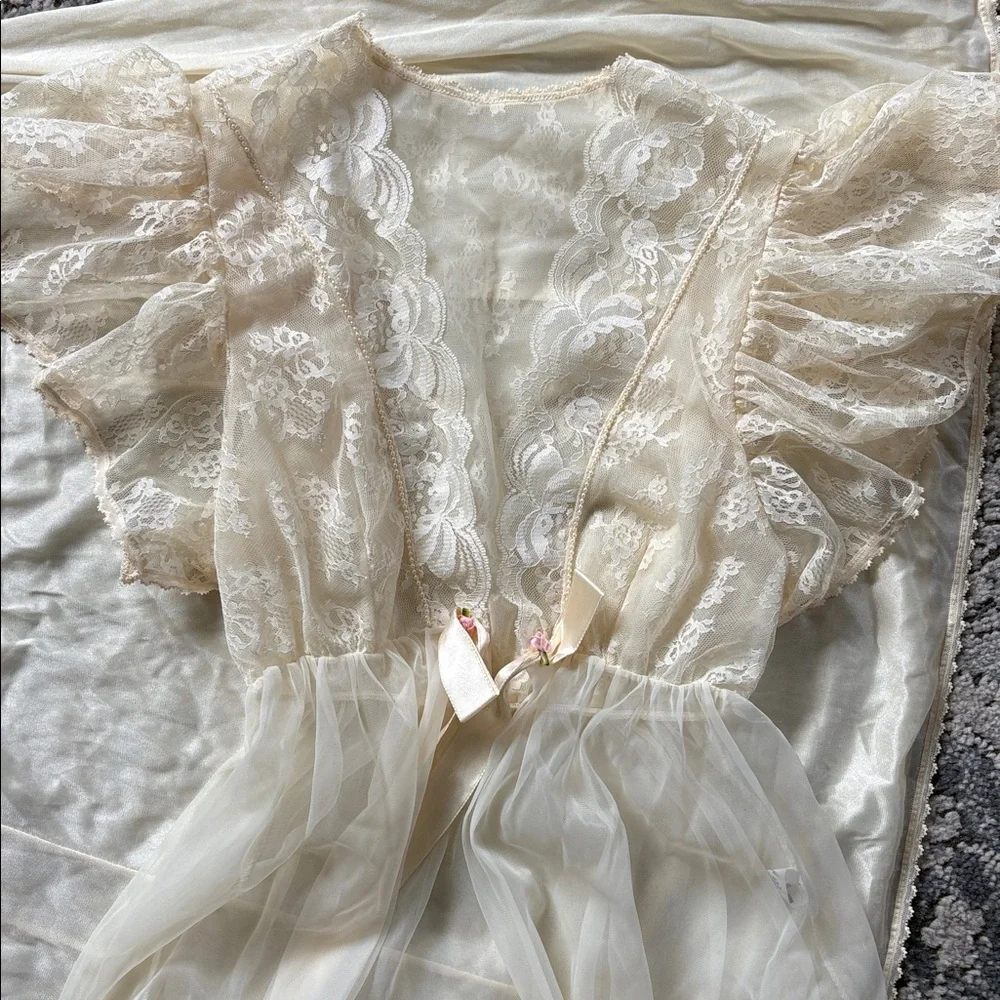 Vintage Tosca Lingeria Dress with Robe Two Piece Set - Picture 6 of 10